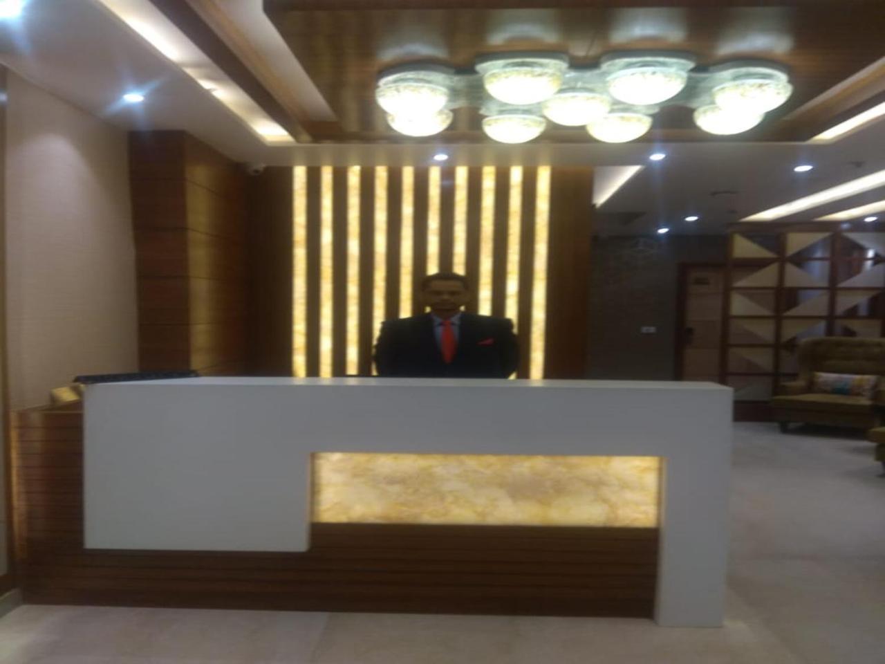 Csjs Inn By Krishna Group Of Hotels Amritsar Exterior foto